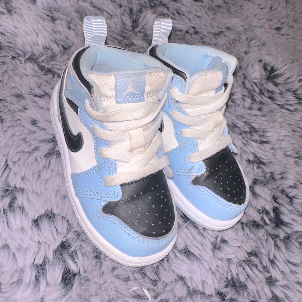 Toddler Jordan 1 Mid
